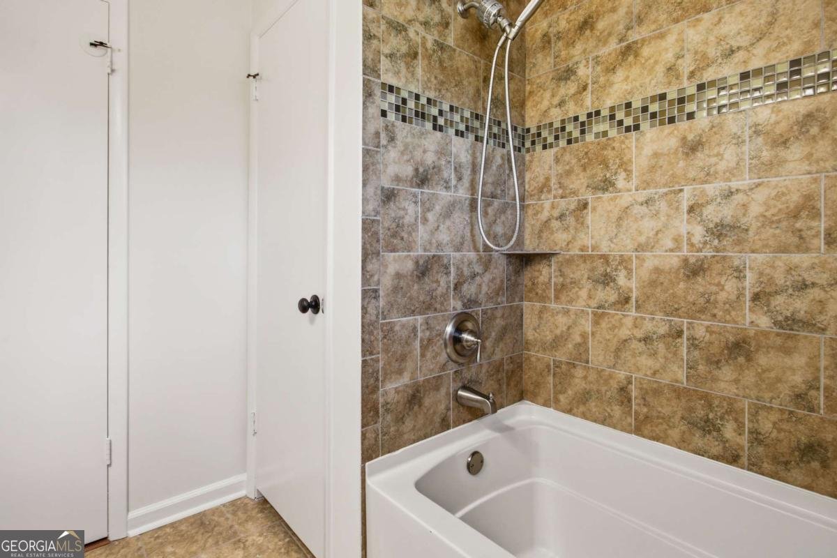 2166 Capehart Place Atlanta - Photo 21