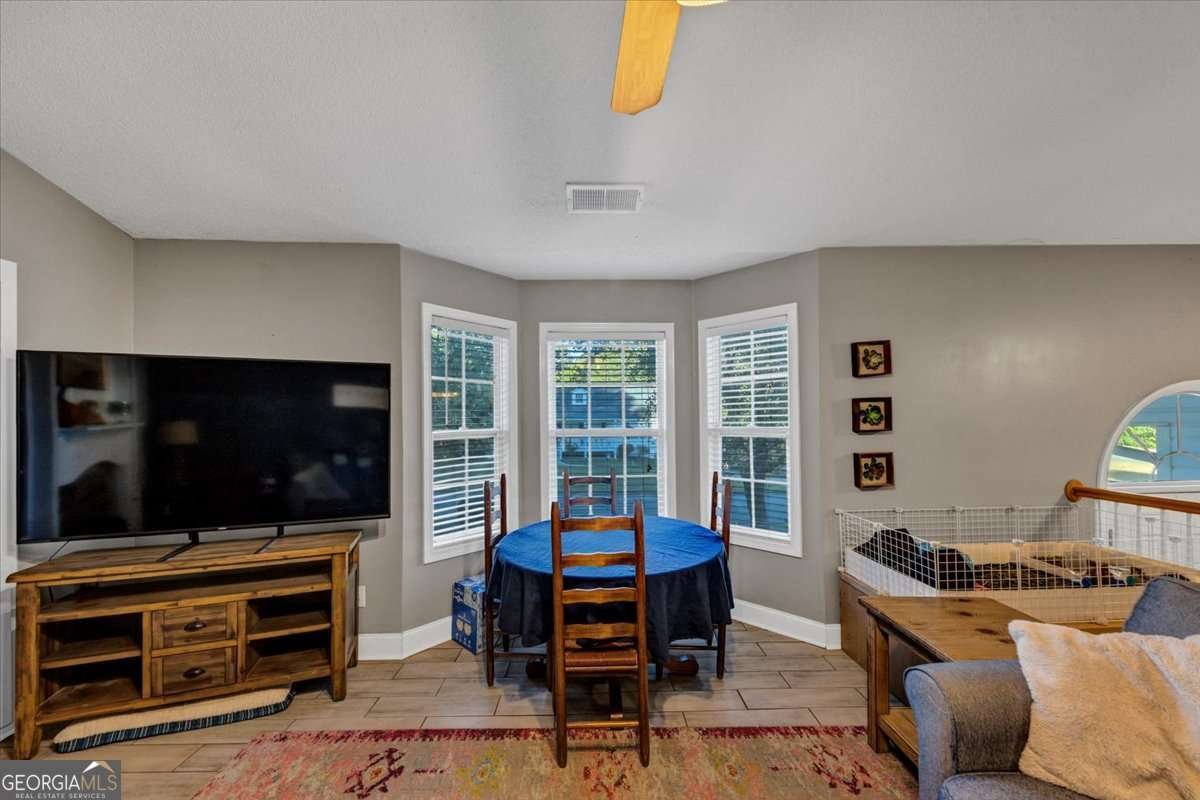 47 Wey Bridge Court White - Photo 22