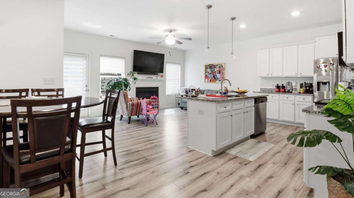 3643 Abbey Way Gainesville - Photo 7