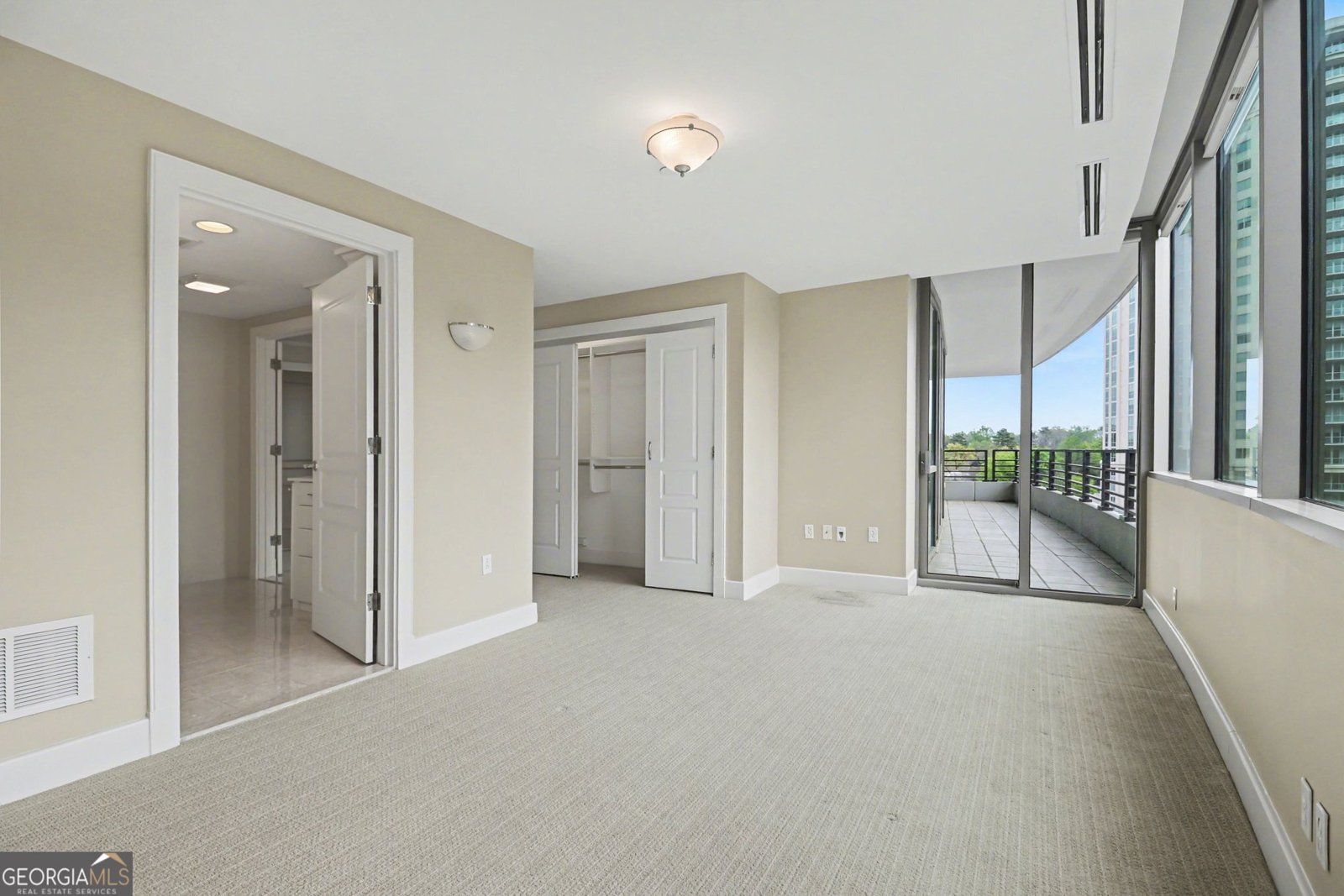 700 Park Regency Place Atlanta - Photo 8