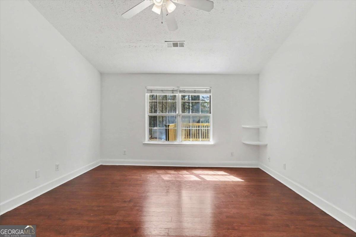 415 Crested View Drive Loganville - Photo 15