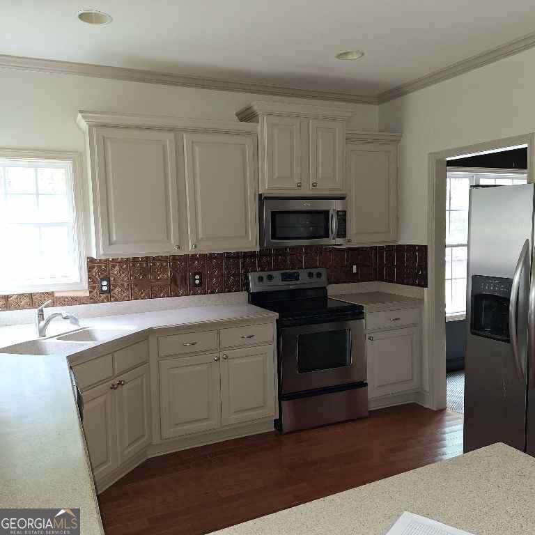 226 Hidden Falls Drive Hull - Photo 11