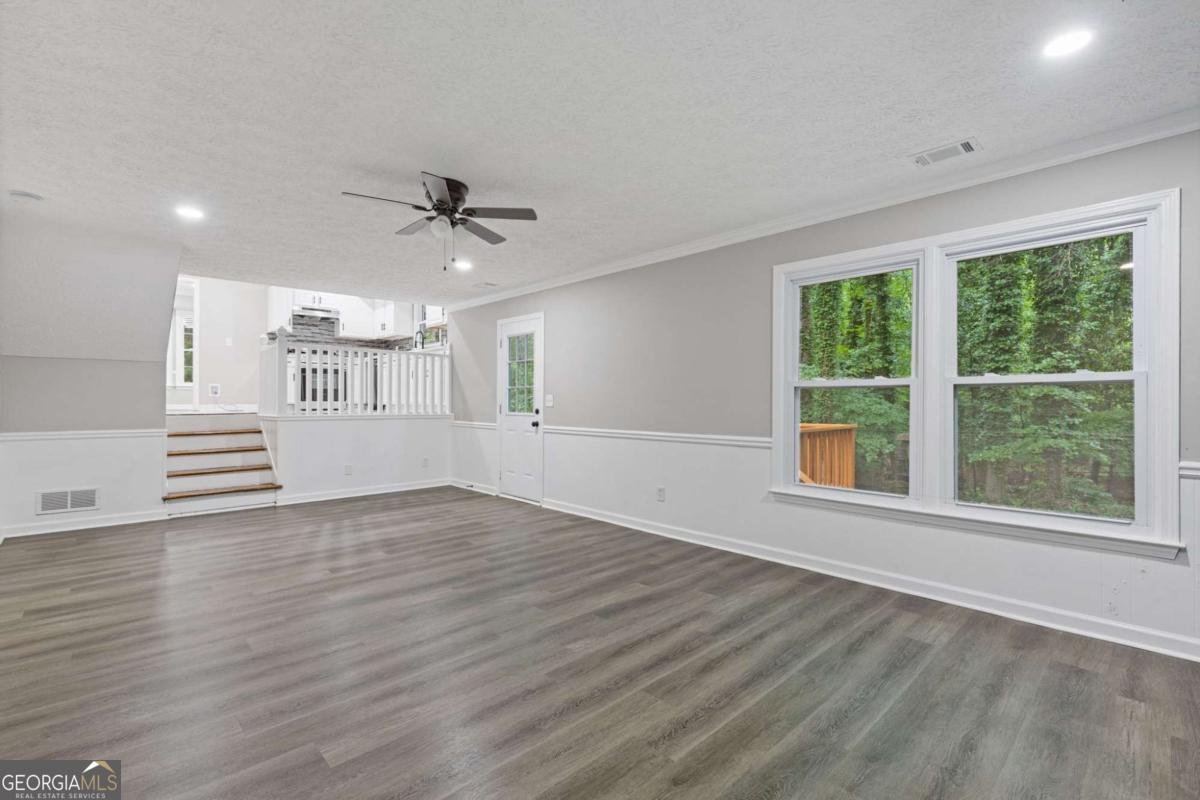 798 Brownlee Lane Lawrenceville - Photo 12