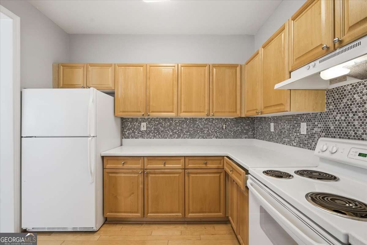 218 Edinburgh Court Alpharetta - Photo 10