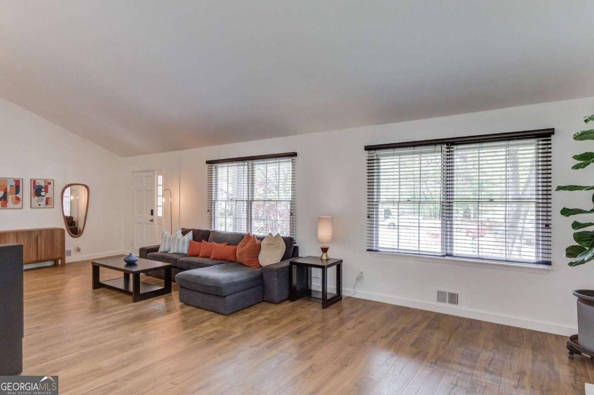 3141 Bomar Forest Place Decatur - Photo 12