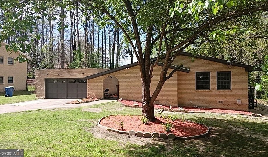 6820 Marlborough Circle South Fulton - Photo 1