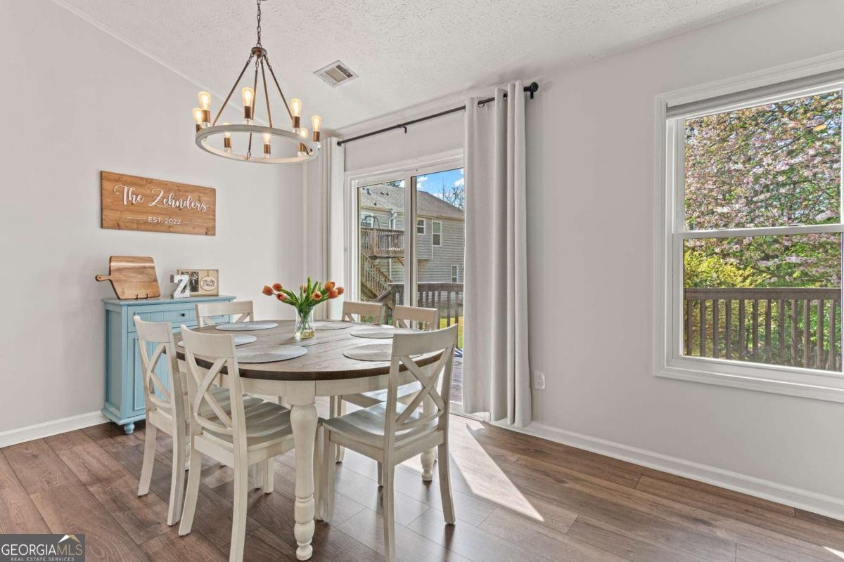 210 Magnolia Tree Court Alpharetta - Photo 14