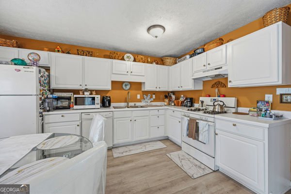 1835 Barrington Overlook Marietta - Photo 12