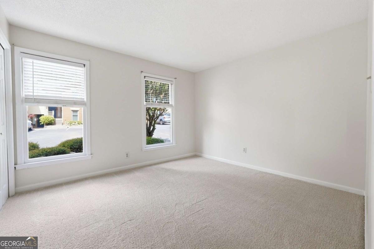 507 Garden Court Atlanta - Photo 13