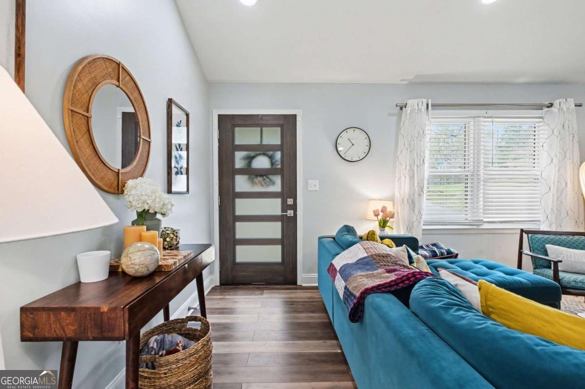 2095 Dobbins Drive Kennesaw - Photo 7