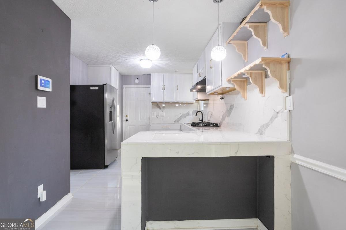 176 Bay Court Drive Stockbridge - Photo 10