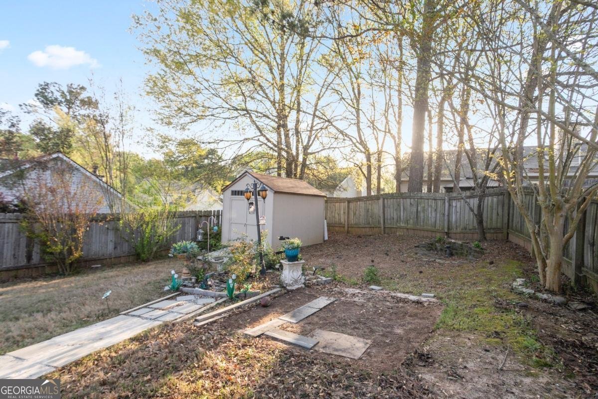 176 Bay Court Drive Stockbridge - Photo 25