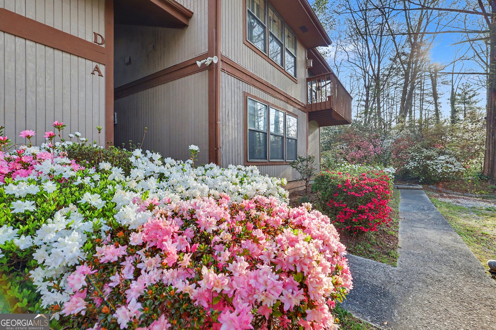 62 Stornoway Drive Clayton - Photo 1