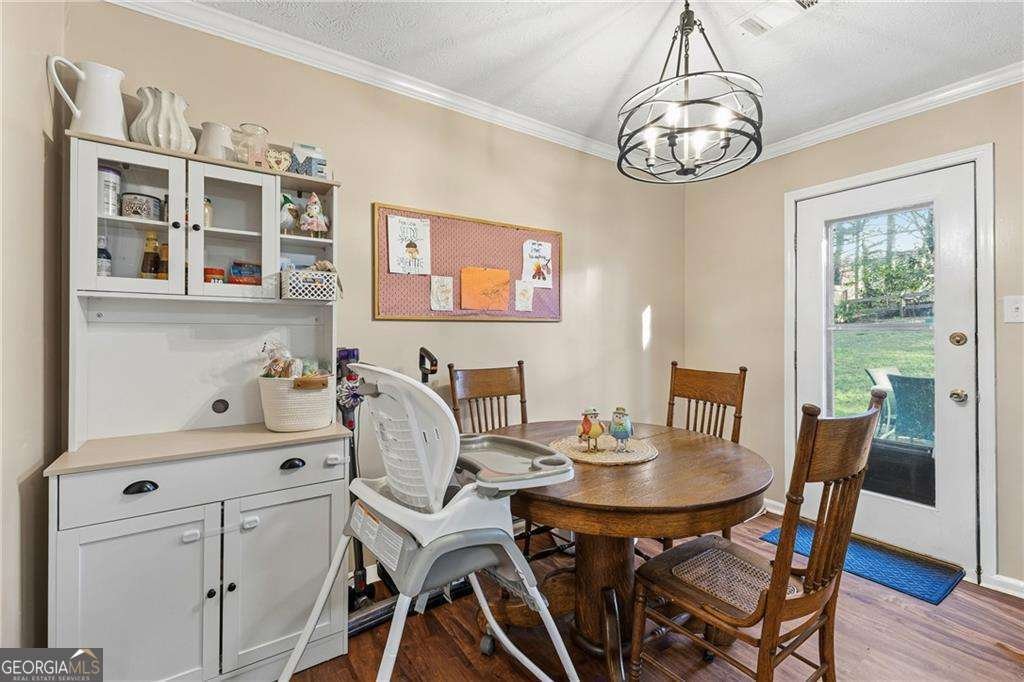 1682 Bennett Road Grayson - Photo 9