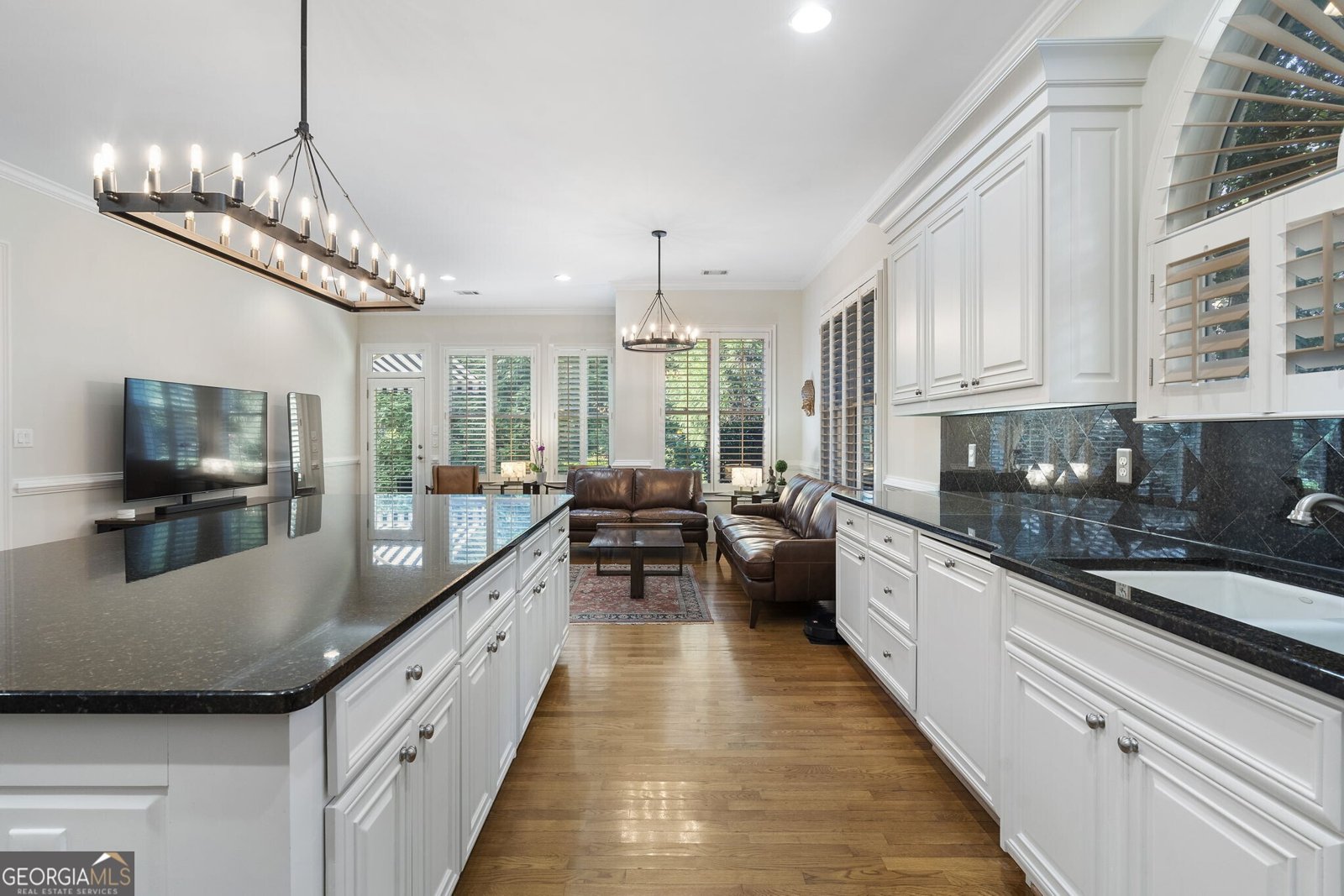 7922 Stratford Lane Sandy Springs - Photo 10