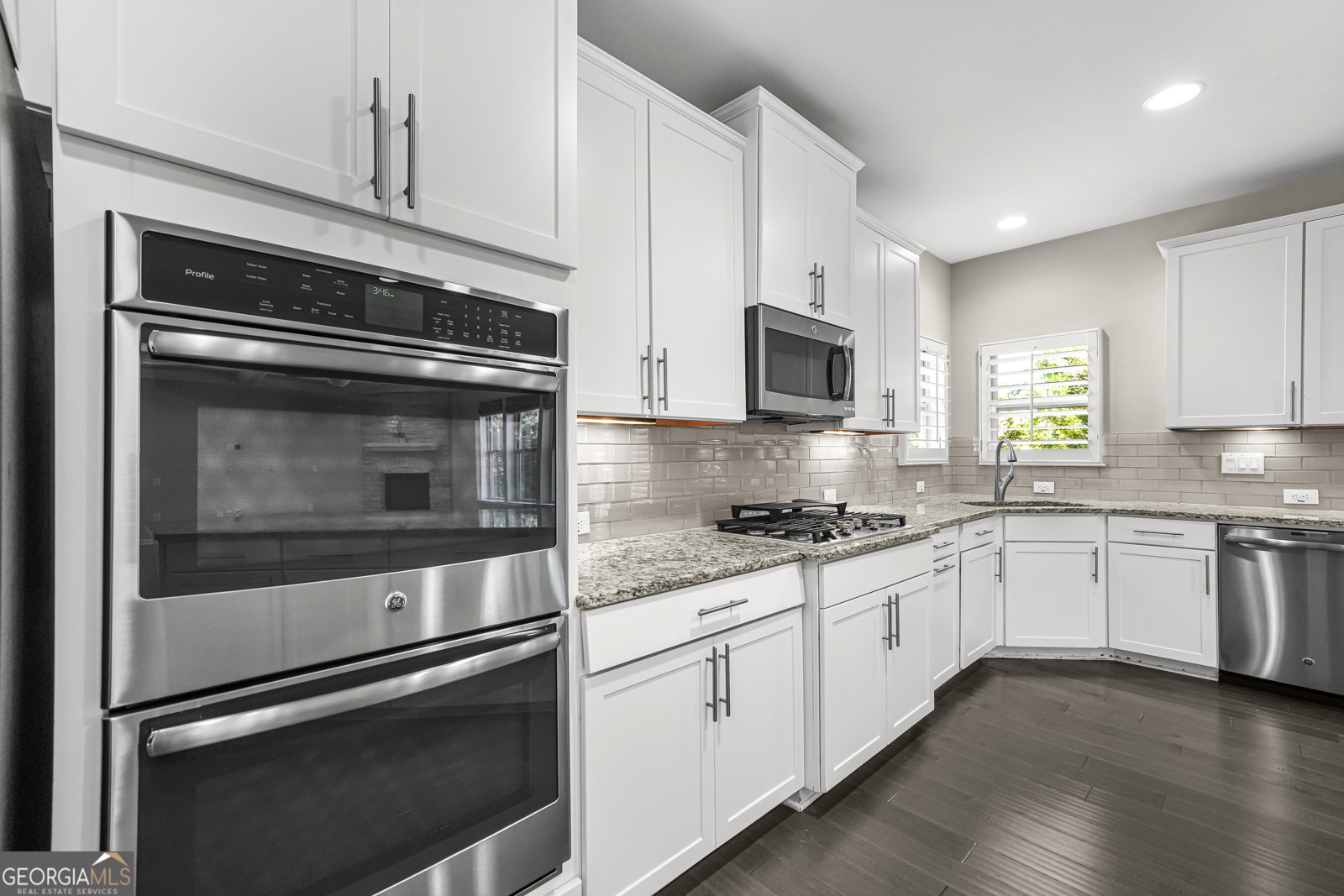 5599 Rapallo Terrace Sugar Hill - Photo 12