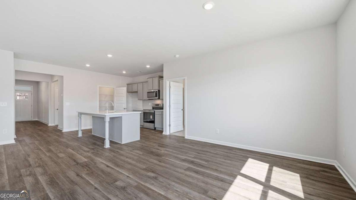 134 Holland Cove Winder - Photo 6