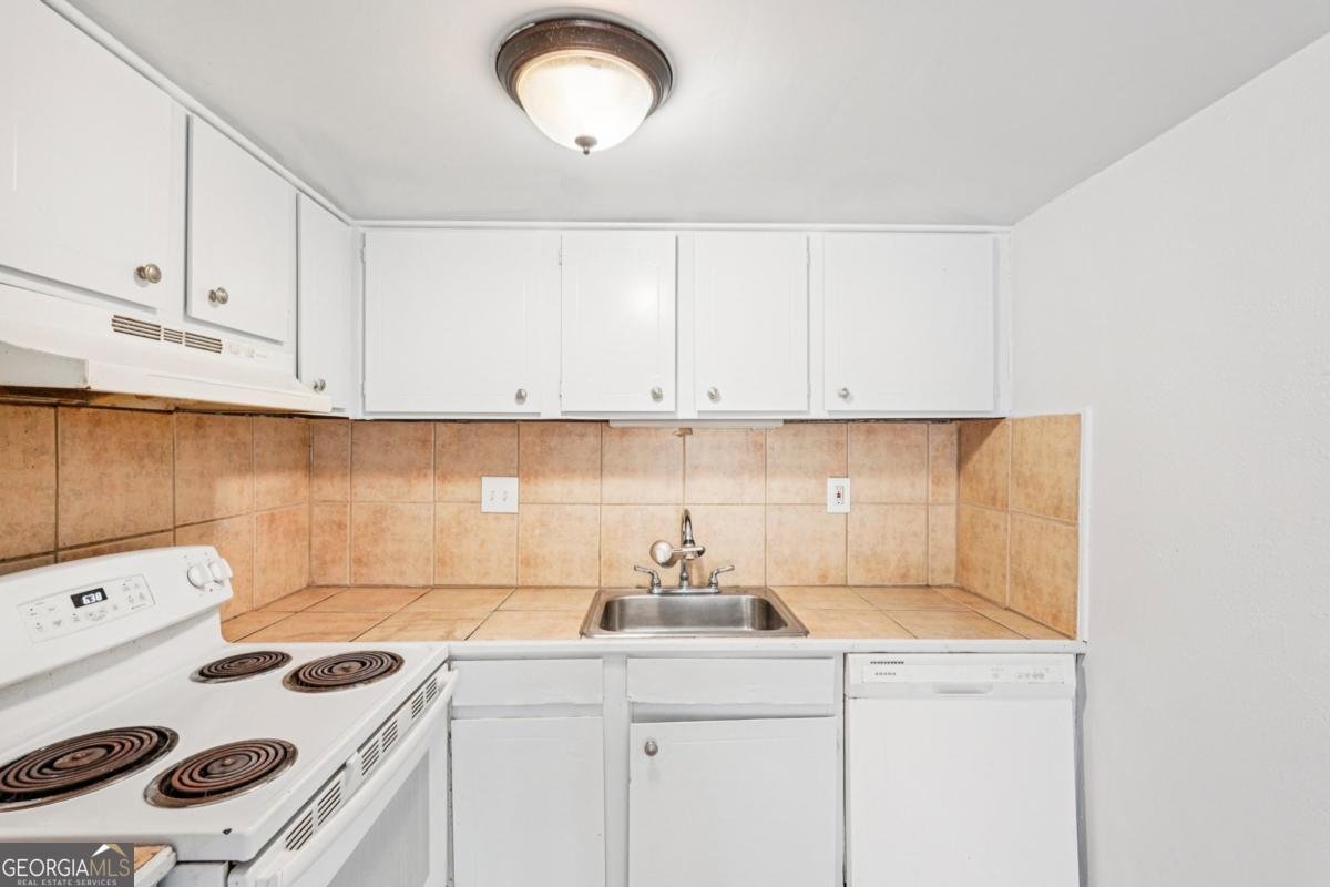 1151 Rankin Street Stone Mountain - Photo 10