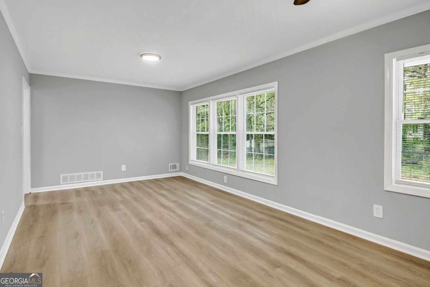 431 Pineridge Road Forest Park - Photo 11