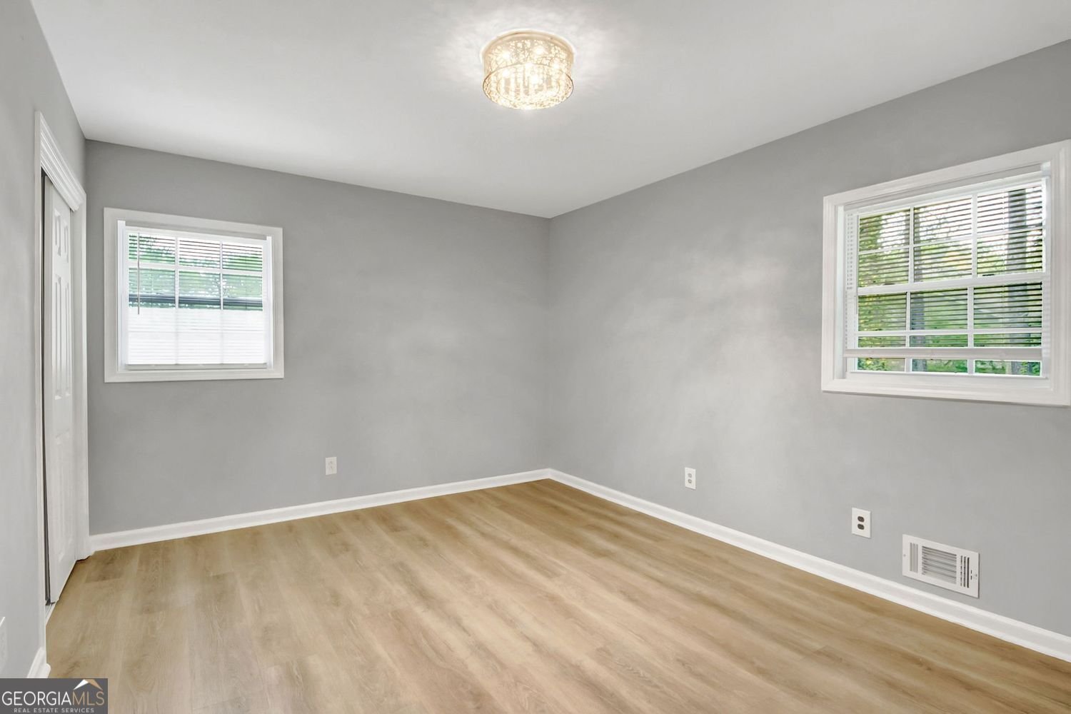 431 Pineridge Road Forest Park - Photo 16