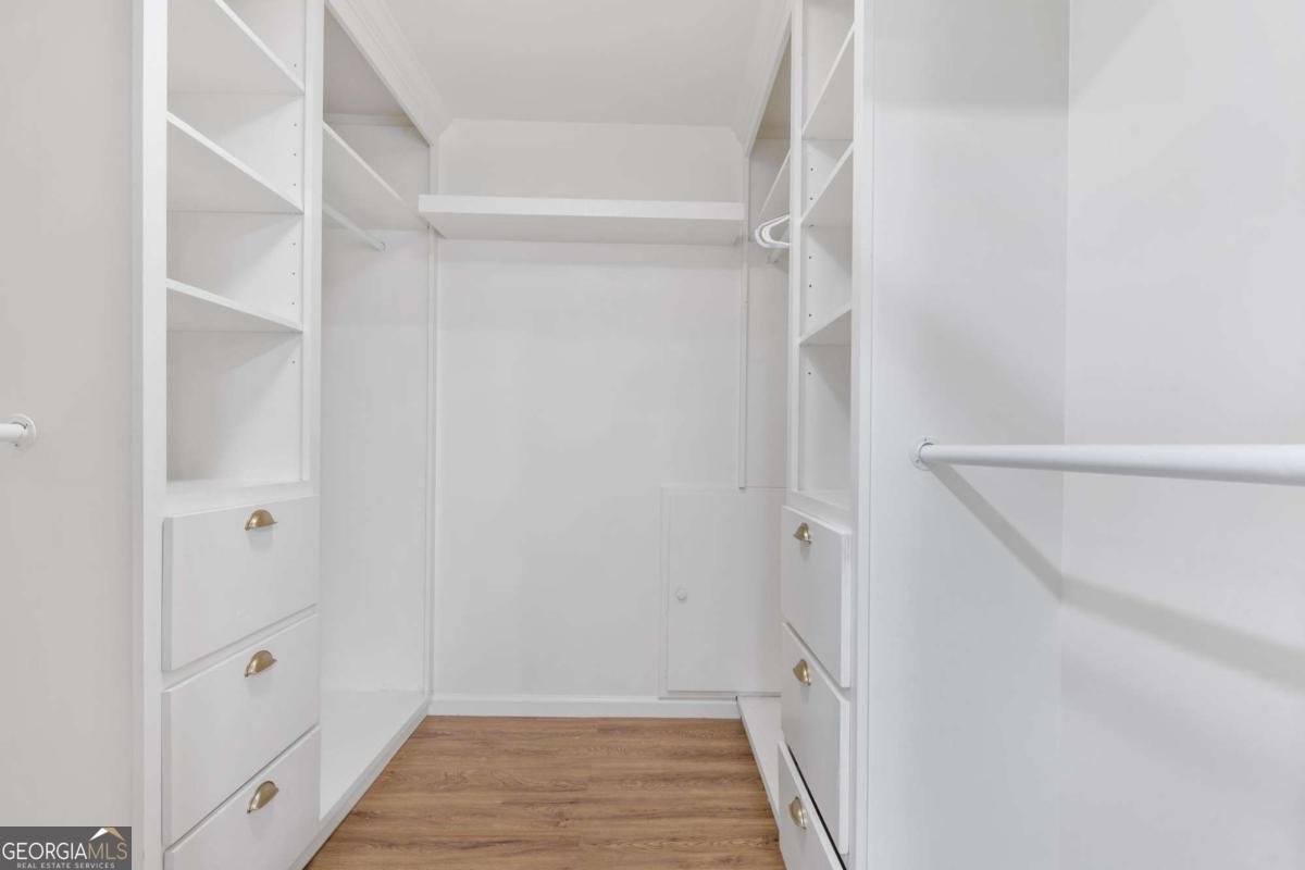 808 Valbrook Court Lilburn - Photo 16