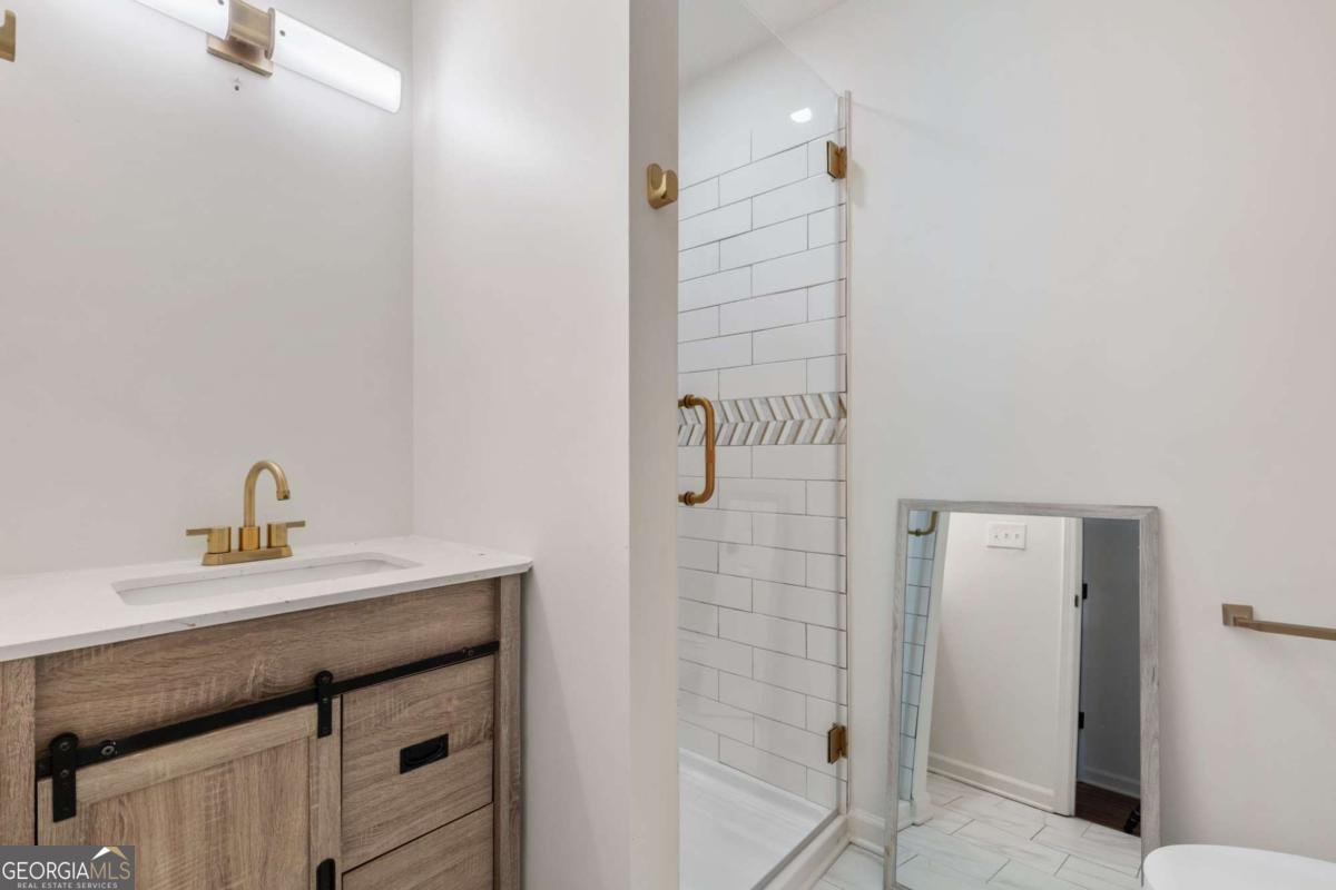 808 Valbrook Court Lilburn - Photo 22