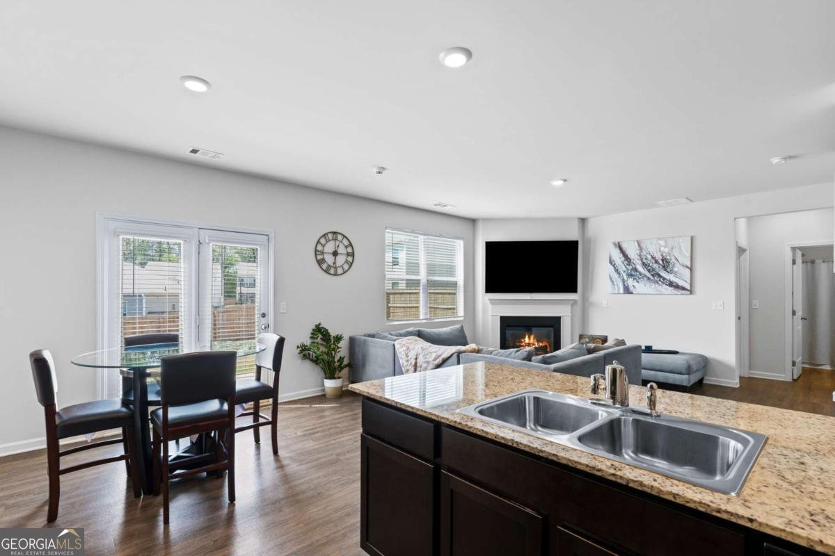 5367 Pennington Court Atlanta - Photo 9