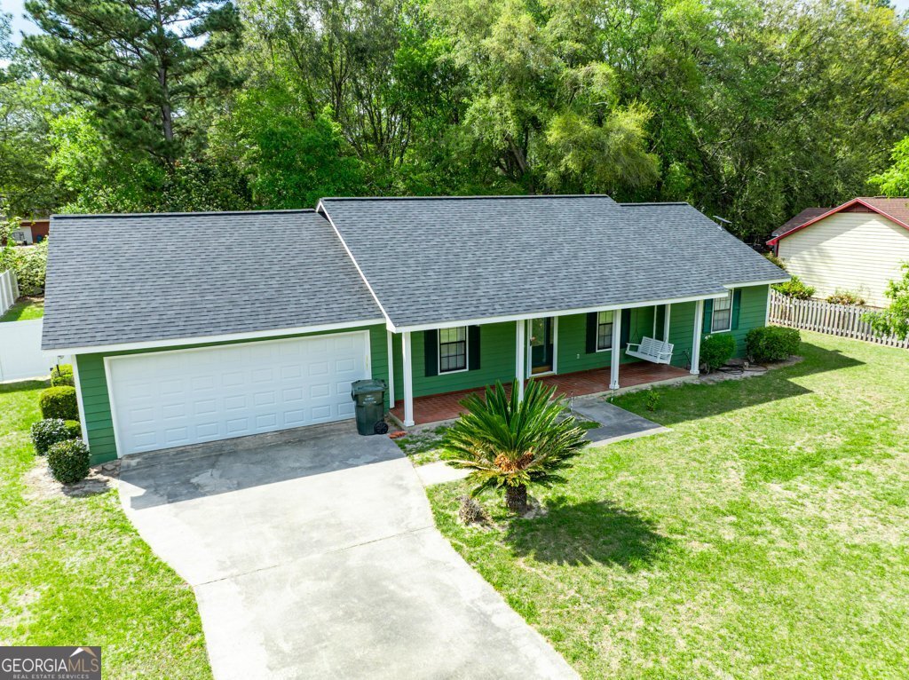 565 OAKS Courts WAYCROSS - Photo 1