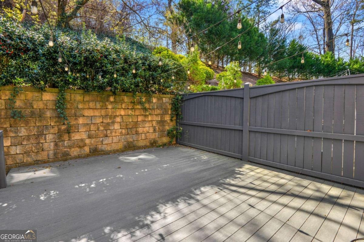 1660 Gilstrap Lane Atlanta - Photo 20