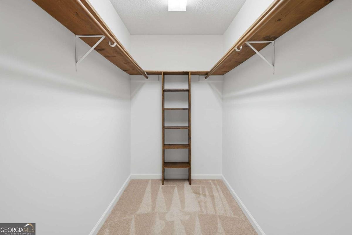 1415 Silver Fox Run Woodstock - Photo 36