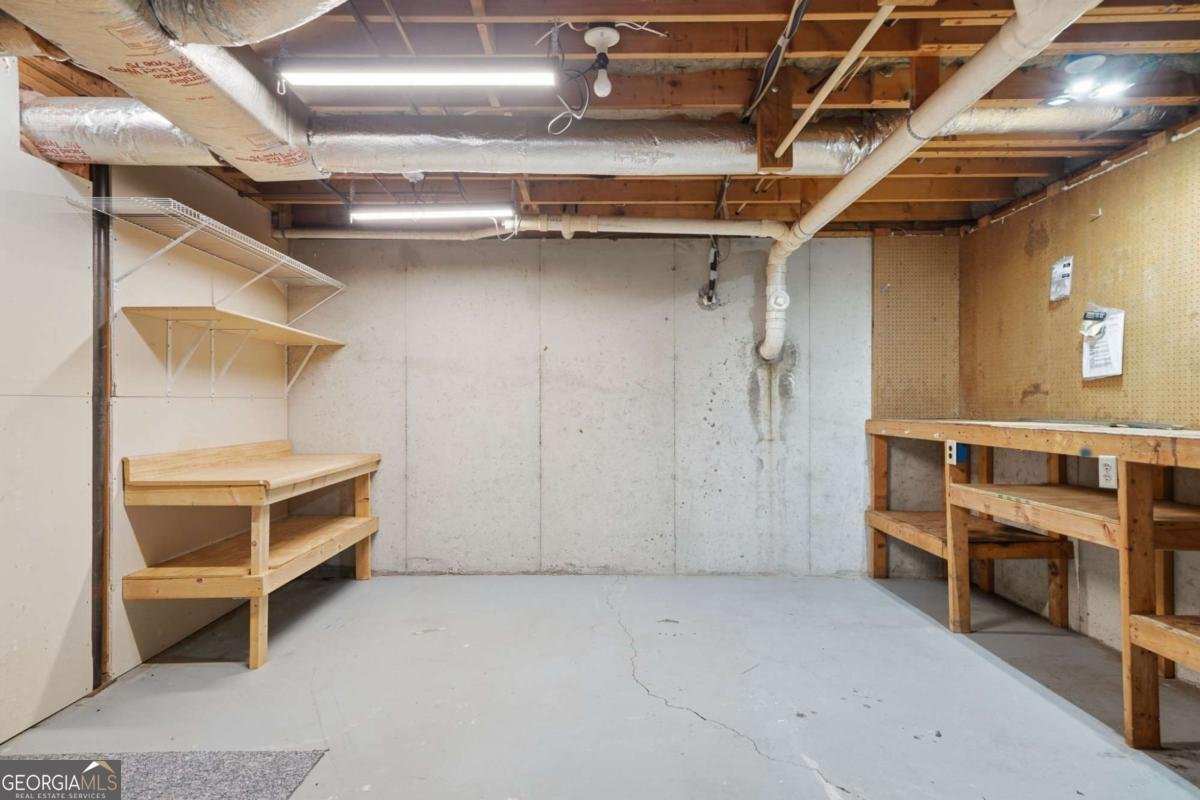 1415 Silver Fox Run Woodstock - Photo 38