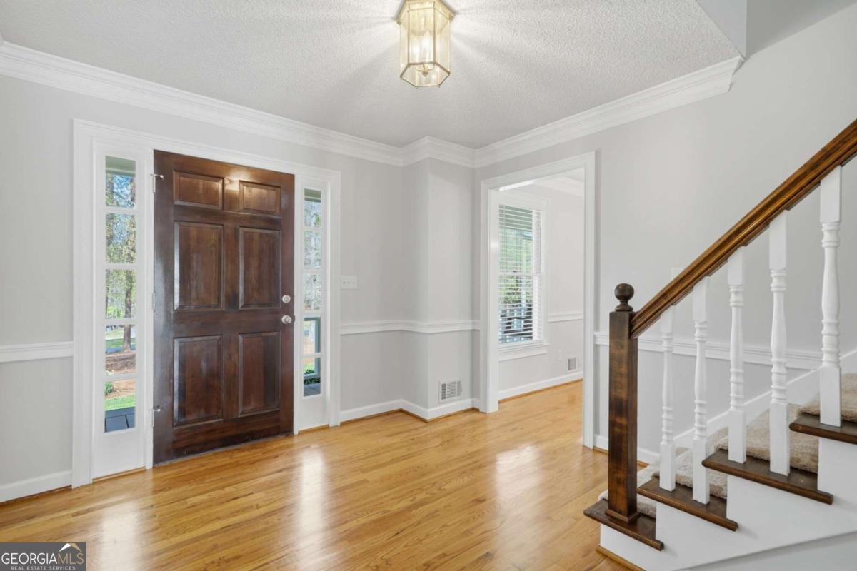 1415 Silver Fox Run Woodstock - Photo 7