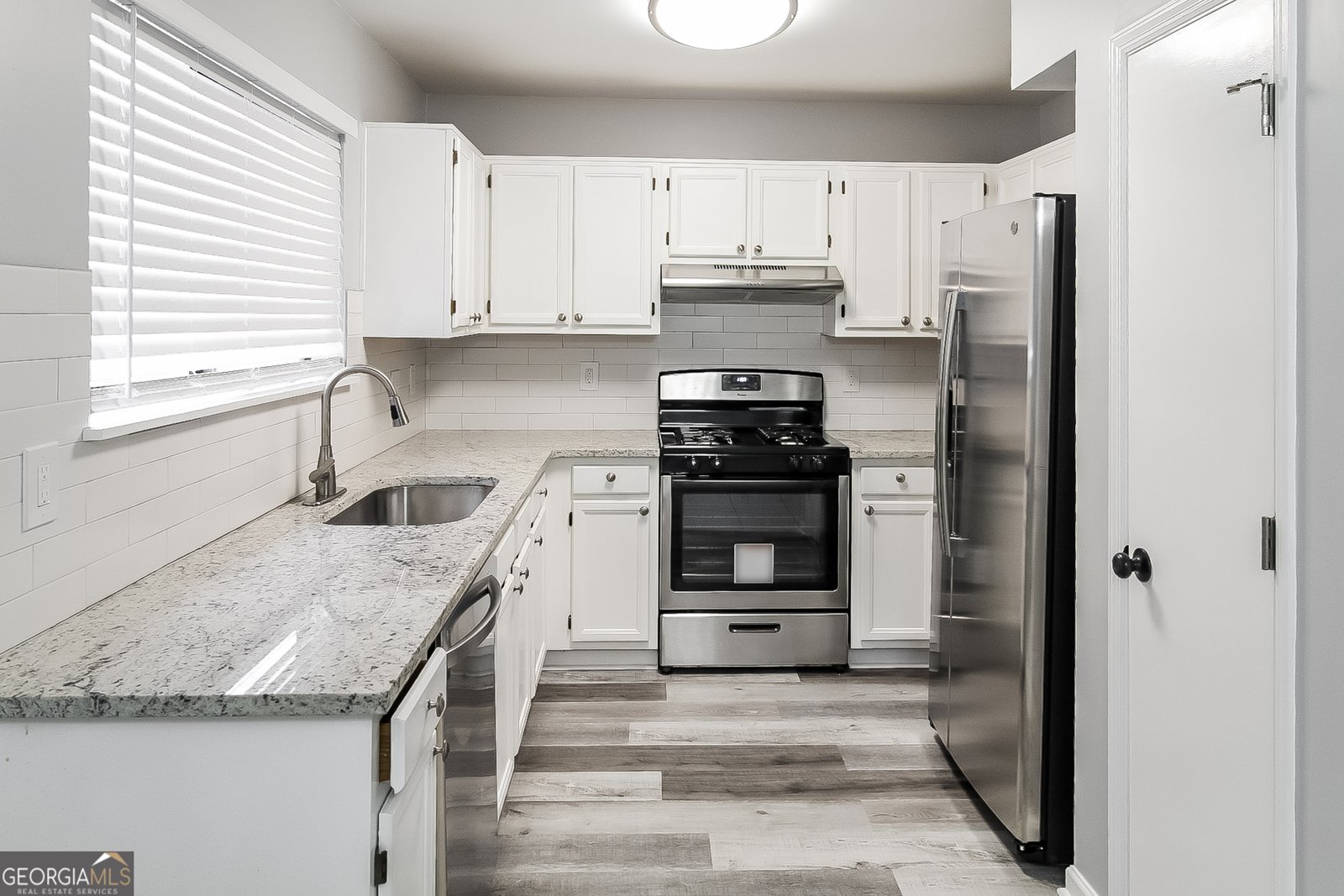 8630 Cedar Creek Ridge Riverdale - Photo 11