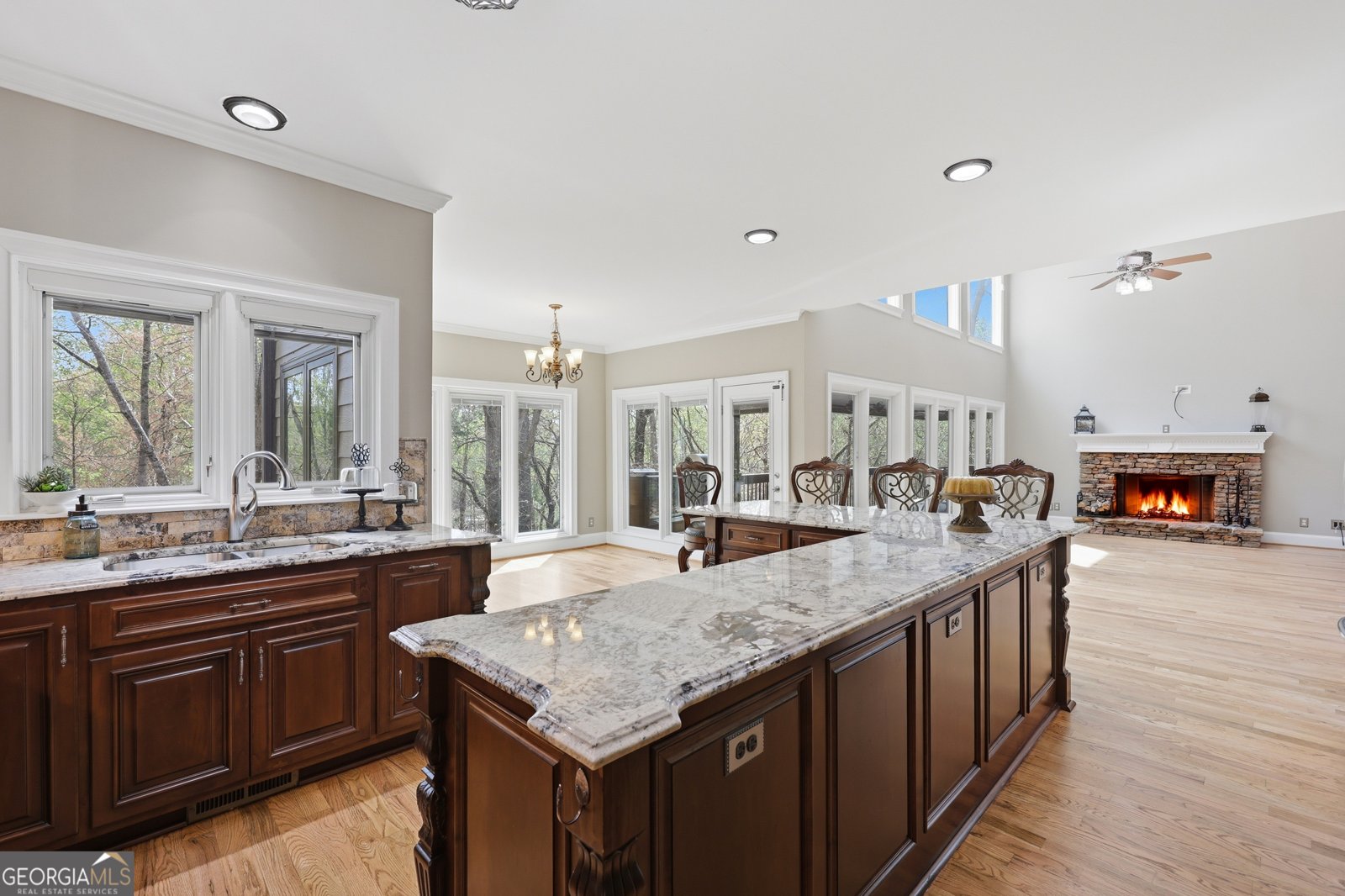 6023 Bateau Drive Flowery Branch - Photo 17