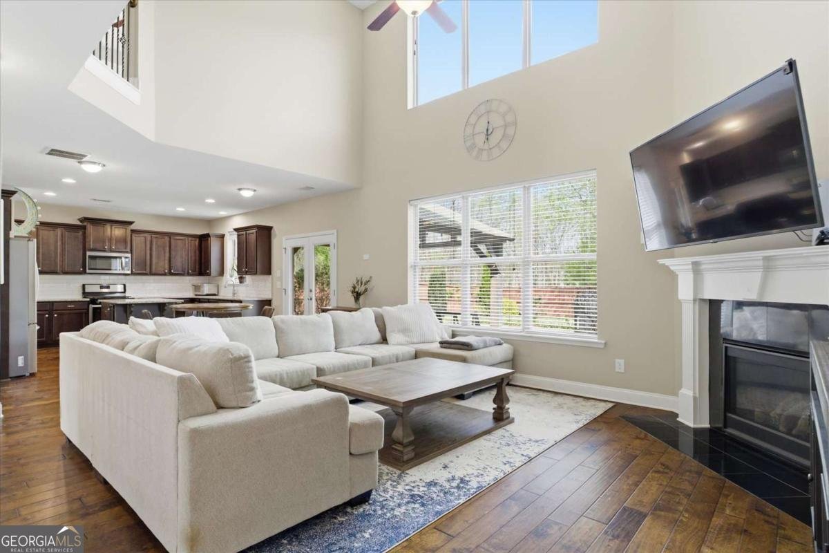 4230 Hunters Walk Way Cumming - Photo 10