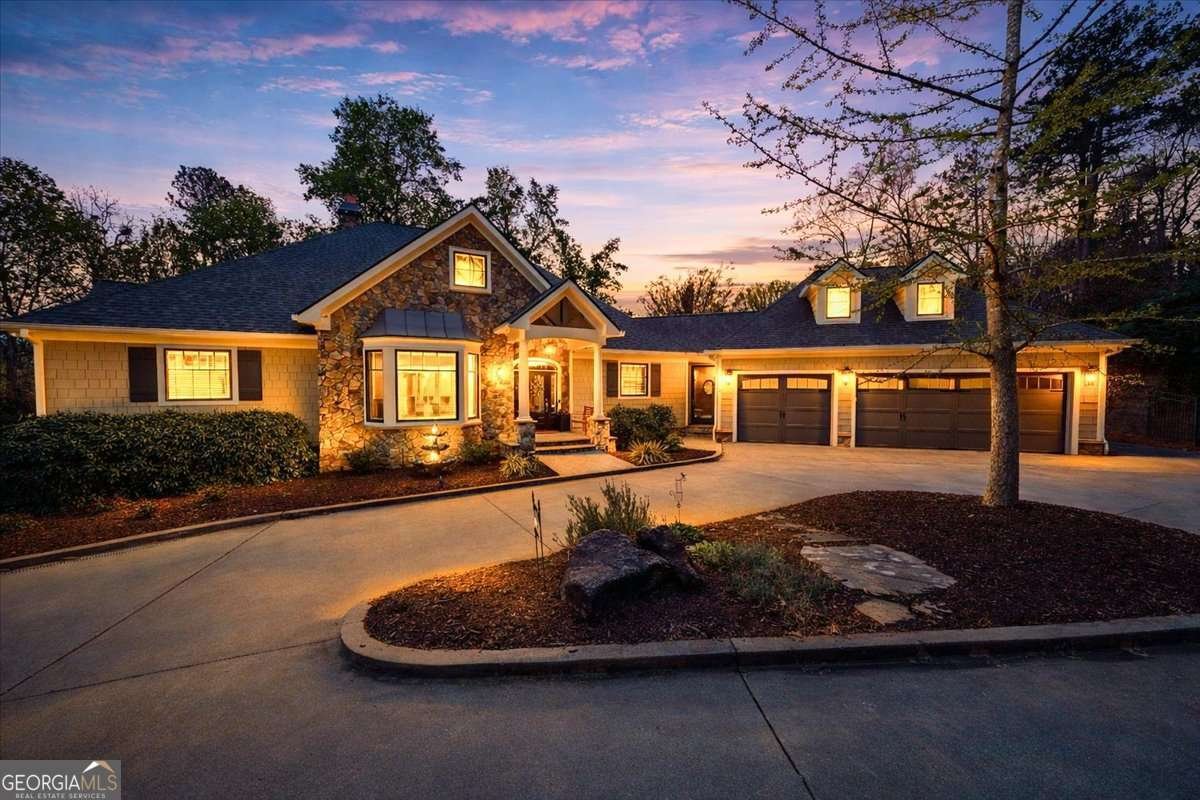 4833 Propes Drive Oakwood - Photo 1