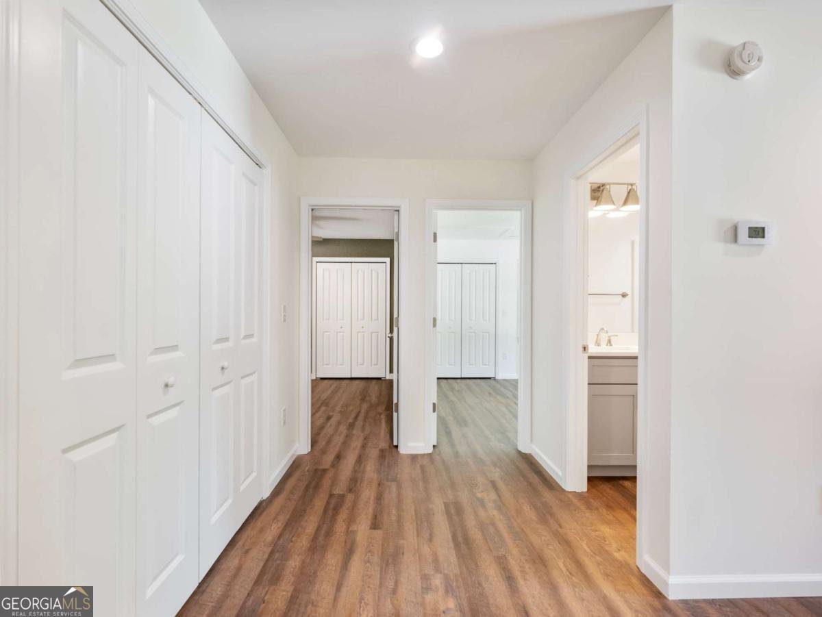 8079 Beachwood Drive Murrayville - Photo 13