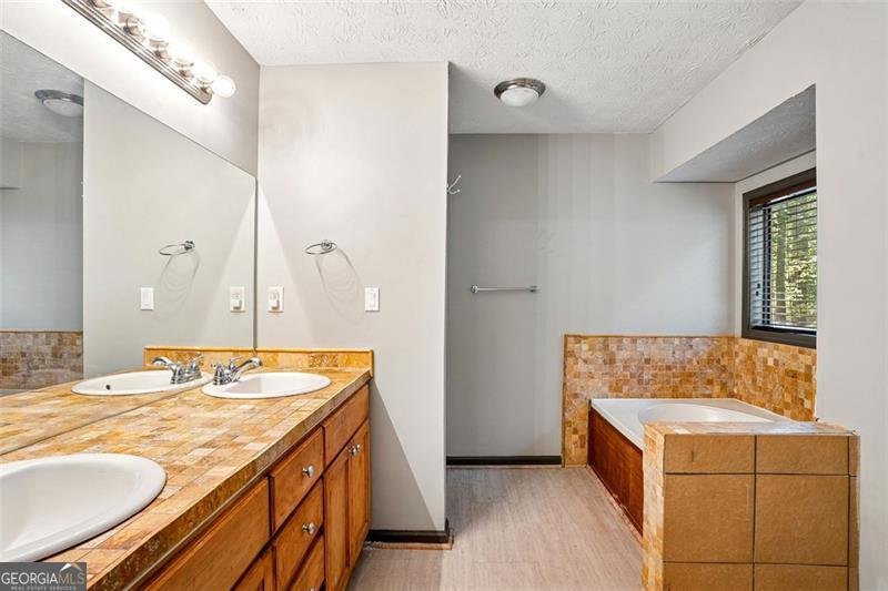 1076 STONEY CREEK Lane Austell - Photo 11