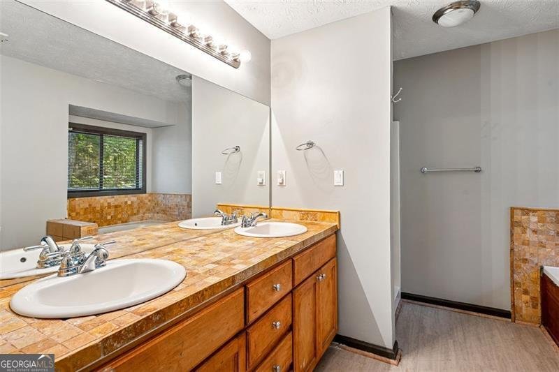 1076 STONEY CREEK Lane Austell - Photo 12