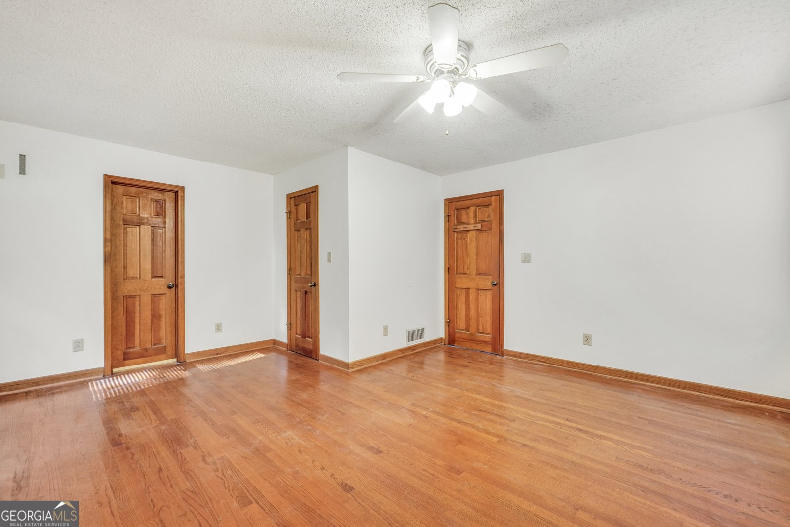 135 Springvalley Way Stockbridge - Photo 32