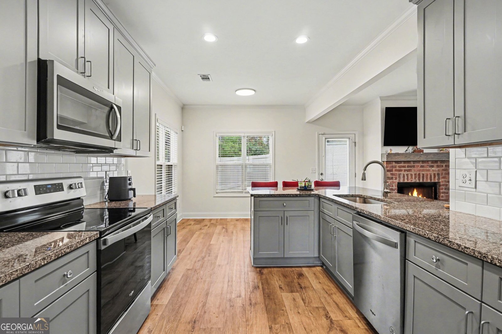 204 Towns Walk Drive Athens - Photo 9