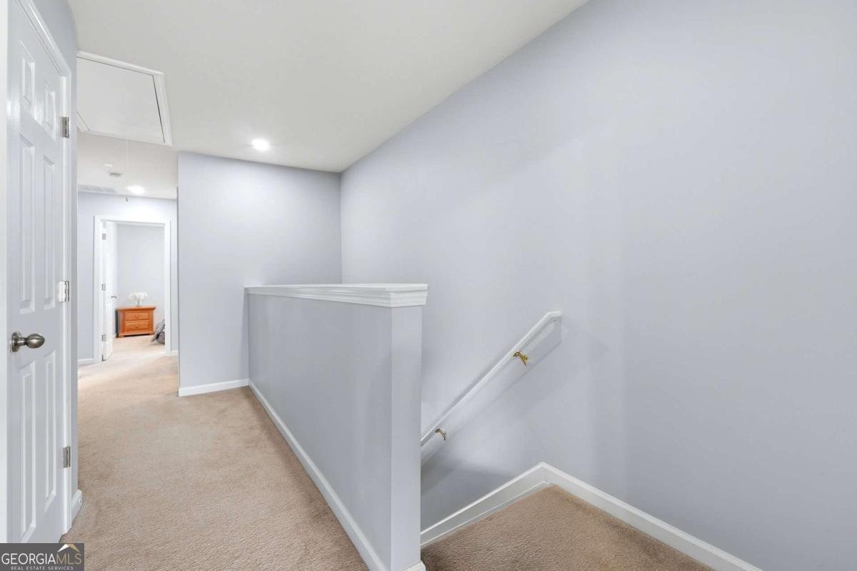 2059 Lakeshore Overlook Drive Kennesaw - Photo 11