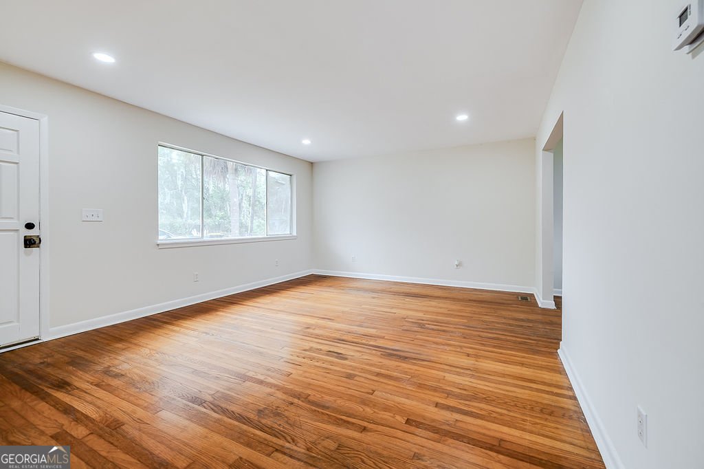 2105 Saint Johns Avenue Savannah - Photo 7