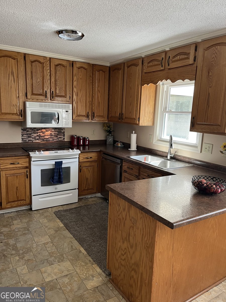 1252 Jasmine Dublin - Photo 7