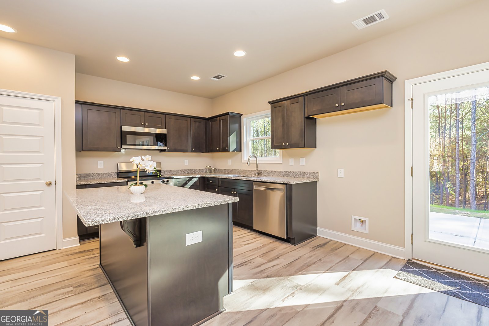 8890 Blackhall Road Jonesboro - Photo 20