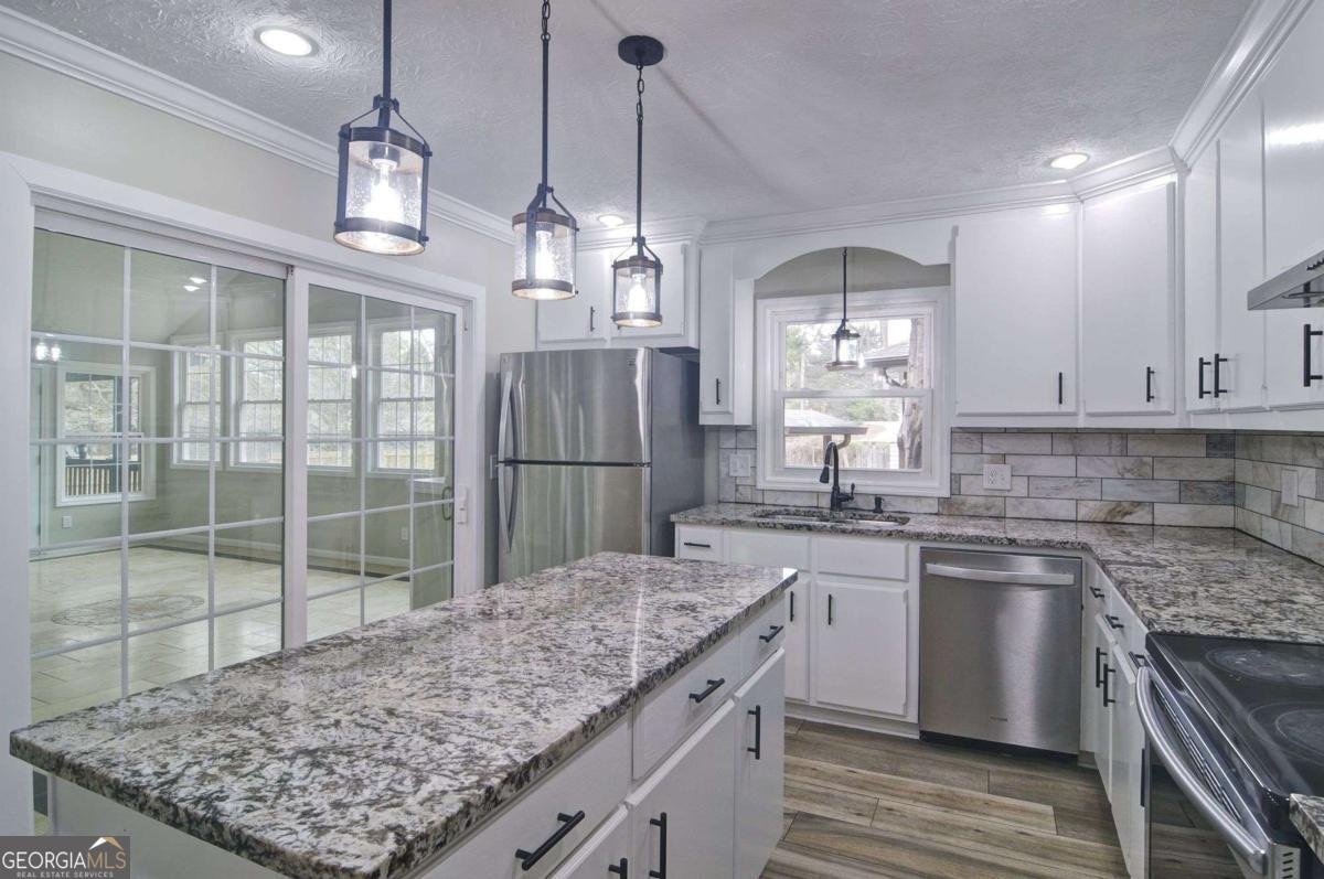 2890 Lakemont Place Marietta - Photo 19