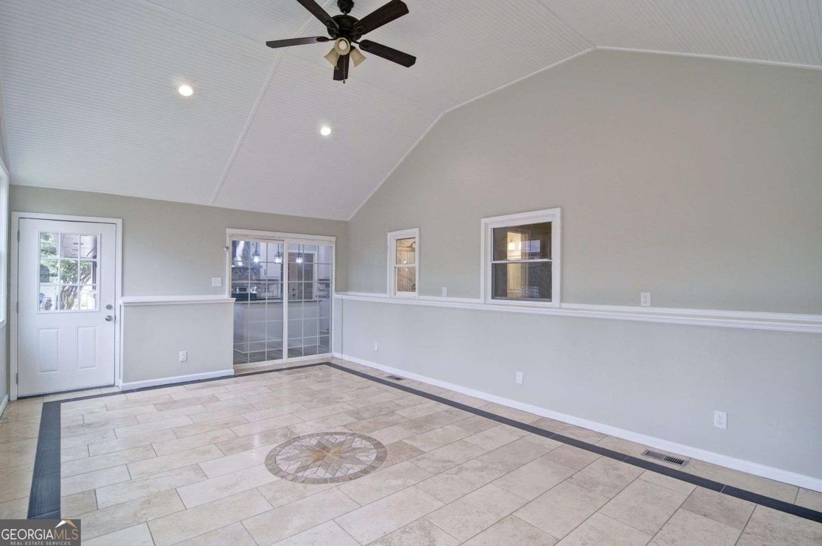 2890 Lakemont Place Marietta - Photo 26