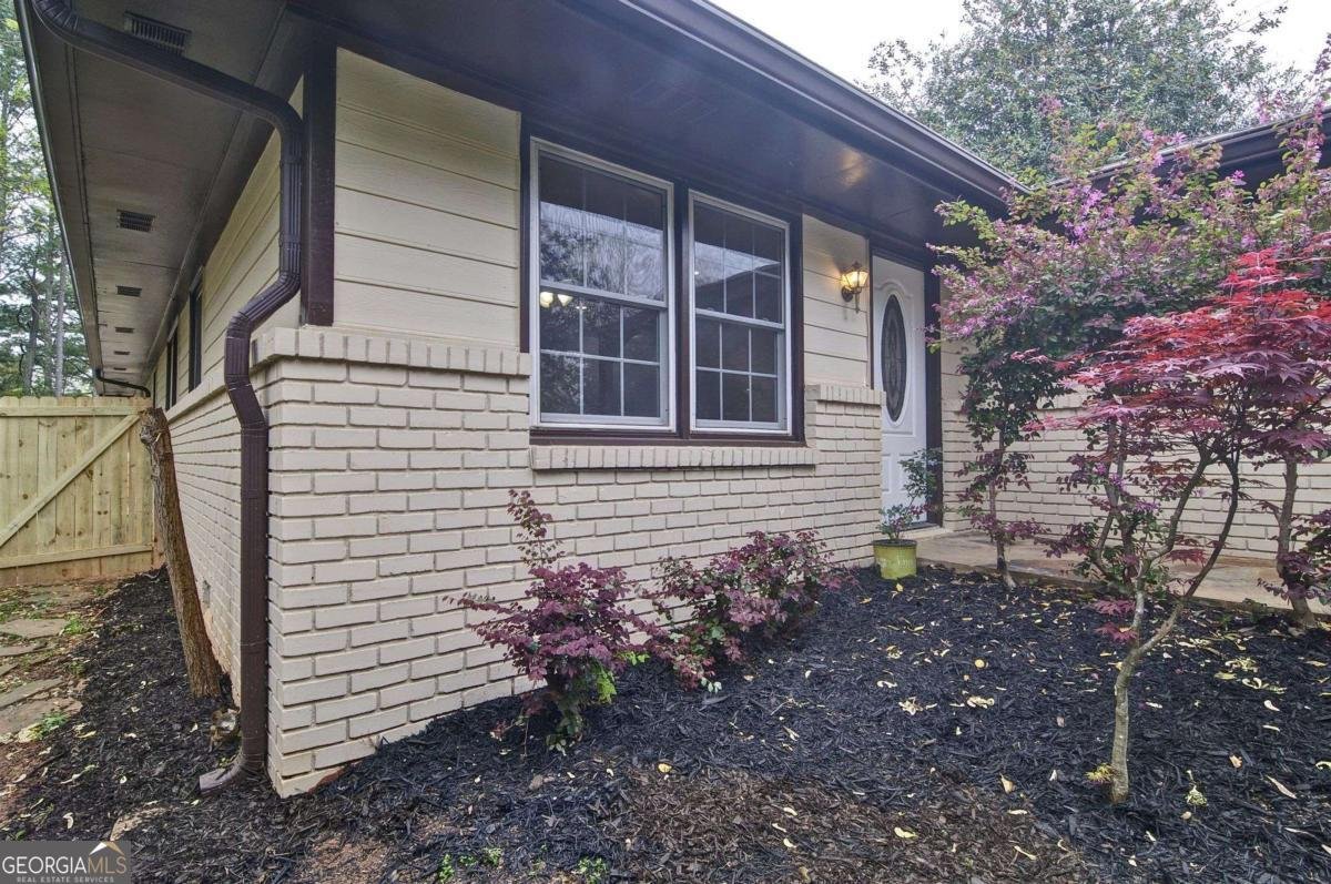 2890 Lakemont Place Marietta - Photo 6