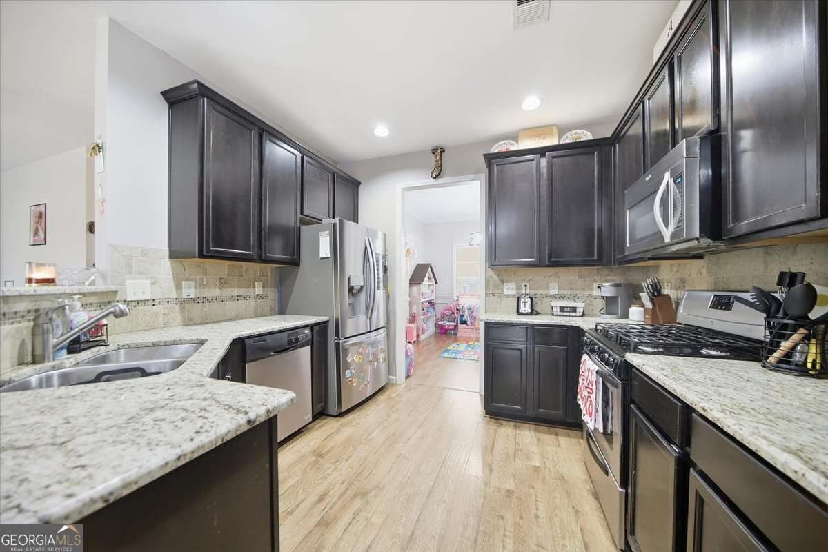 5050 Glencliff Drive Sugar Hill - Photo 16