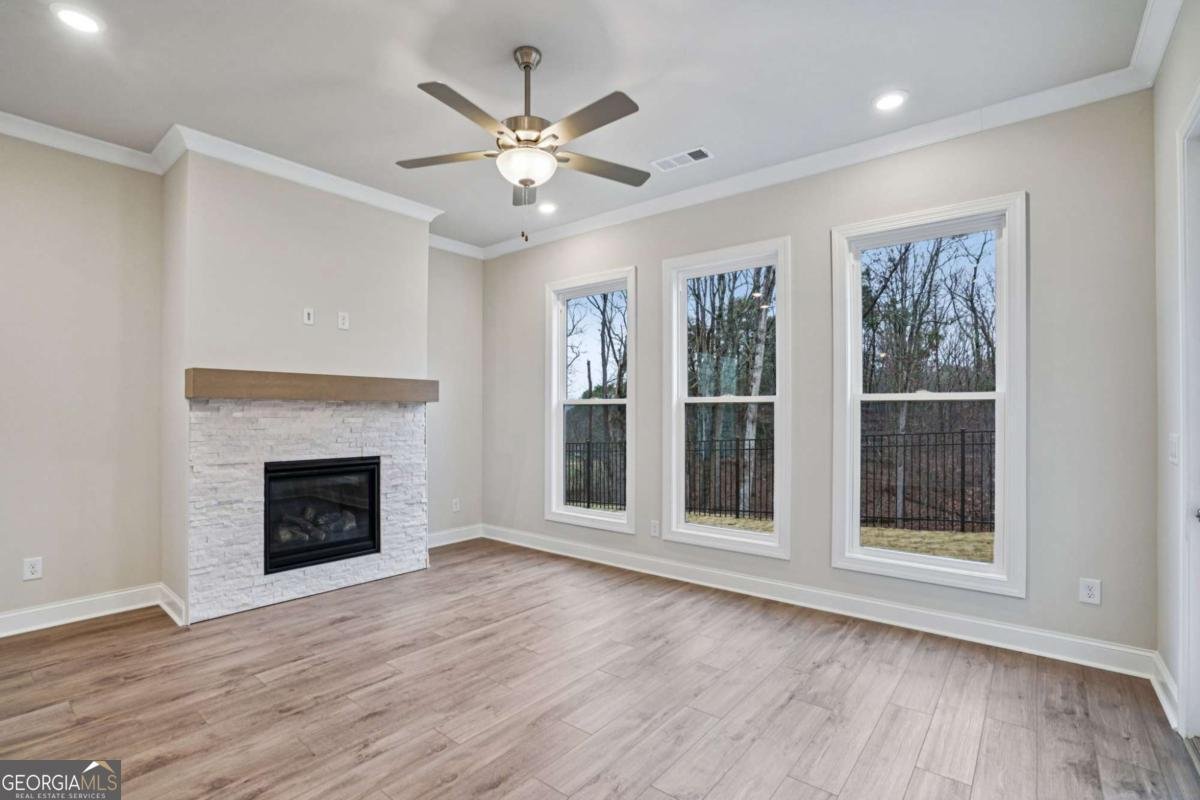 581 Beechwood Way Hoschton - Photo 6